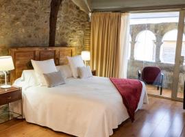 Hotel La Freixera, hotel v destinaci Solsona