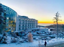 Hotel Ózon & Luxury Villas, hotel em Mátraháza