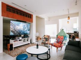 小禾山居Danny's Home & 小艾山青I's Home l 依照人數開房, ξενοδοχείο σε Zhongpu