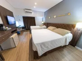 Quarto para duas pessoas no coração de Tambaú