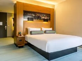 Aloft Panama