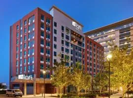 Aloft by Marriott Richardson
