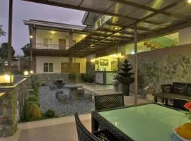 Hanan Hotel Tagaytay - Formerly Tagaytay Wingate Manor