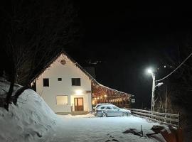 La Magura, hotel in Măgura