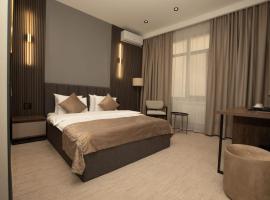 Twelve Inn Hotel, hotel di Baku