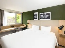 Campanile NATURE Les Ulis