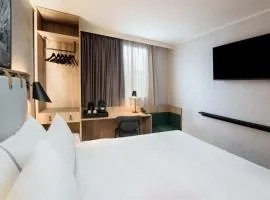 Campanile PRIME - Nice Airport