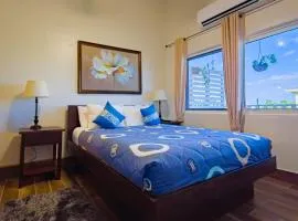 Louis' Apartments