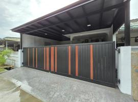 Bee Homestay, hotel in Kluang