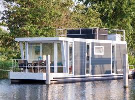 Jack Sparrow, Hotel in Almere