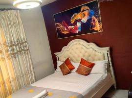 Hongyuan Premier hotel, hotel in Accra