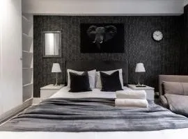 Devonshire Terrace Studios