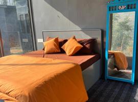 Tattvammasi Stay, hotel in Bajaura