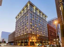 Magnolia Hotel Denver, a Tribute Portfolio Hotel