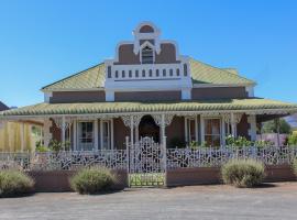 Carmel Villa B&B or Self-Catering, hotel in Calvinia