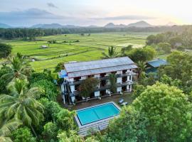 Infinity Nature Resort, hotel in Kataragama