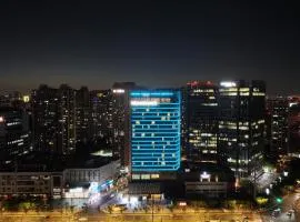 Renaissance Shanghai Putuo Hotel
