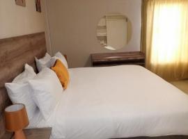 AYA Apartment, hotell sihtkohas Maun