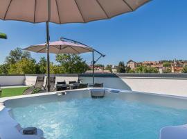 Roof Apartment ART-PE, hotel in Trebnje