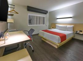 City Express by Marriott Ciudad de México La Villa, מלון במקסיקו סיטי