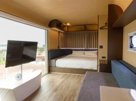 Bay Hill Camping Area, hotel Makungban