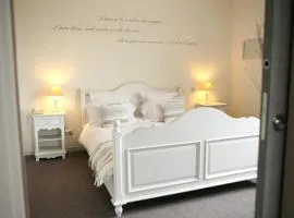 Cit'Hotel La Villa Julia