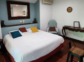 EVASION Bungalow d'Antan Spa, hotel v destinaci Sarraméa