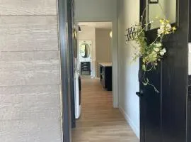 Hot Tub & Fire Pit - Galena Spring Escape