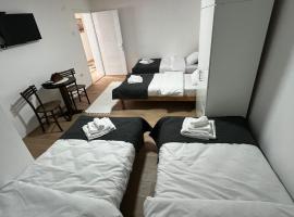 Konaciste Napredak, hotel v destinaci Kraljevo