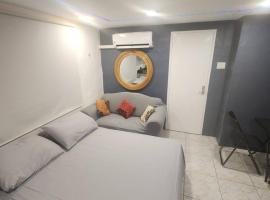 A1 Apartments Aruba, Hotel in Oranjestad