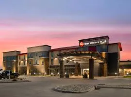 Best Western Plus Lakeview Hotel