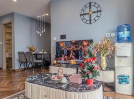 Vinhomes Ocean Park Gia Lam by QMP, hotel v Hanoji