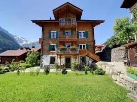 Chalet Eden, 4 Story Family Chalet