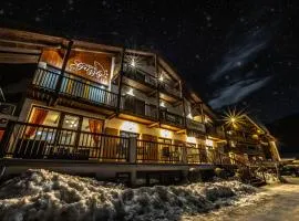 Hotel Grizzly "Ski-in Ski-out"