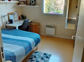 Chambre au calme près du centre historique de Vannes, Hotel in Vannes