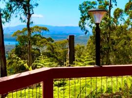 Melbourne Topview Villa in Dandenong ranges near Skyhigh, ξενοδοχείο σε Kalorama