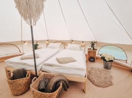 ASKAHA Glamping, hotel v destinaci Oskava