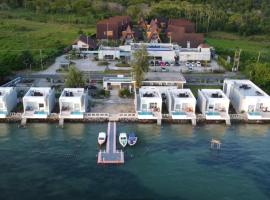 One of A Kind Resort @Trikora Beach - Bintan, ξενοδοχείο σε Telukdalam