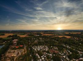 Alfsee Ferien- und Erlebnispark, ξενοδοχείο σε Rieste