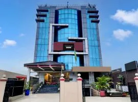 Townhouse Hatigaon Near Medicity Formerly Hotel Grand Majesty