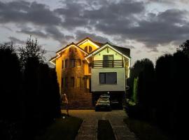 Casa Letca montain, hotel in Sohodol