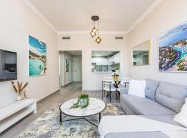 The 'Mallorca' Condo - 1BR - JBR Beachfront Stay, hotel din Dubai