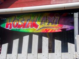 Hostal Café Axi, hotel en Almirante