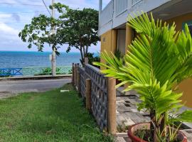 Apartamentos frente al mar Bahia Rocky Point, Hotel in Providencia