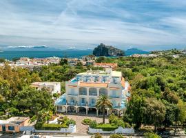 Hotel Regina Palace Terme, ξενοδοχείο στην Ίσκια