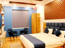 Red Leaf Hotels, ξενοδοχείο σε Τσαντιγκάρ