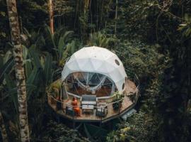Hotel Faith Glamping Dome Costa Rica, hotel in Manzanillo