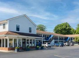 Knights Inn North Attleboro