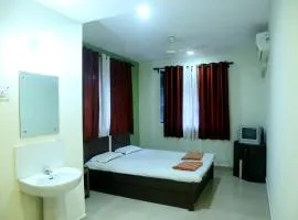 Hotel Abhiraj