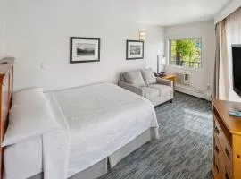Hotel Edgewater
